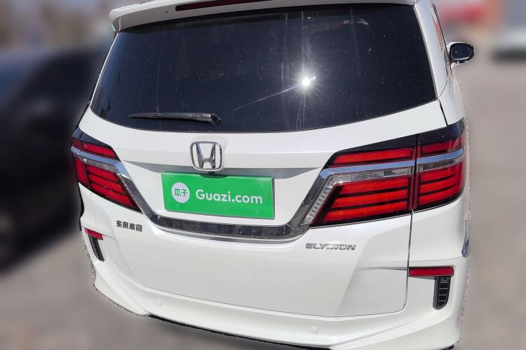 Used Honda Elysion 2016 2.4L Luxury Edition
