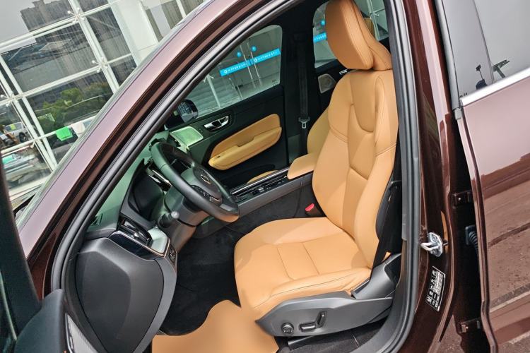 Used Volvo XC60 2019 T5 4x4 Smart Edition China V Standard Left Front Seat