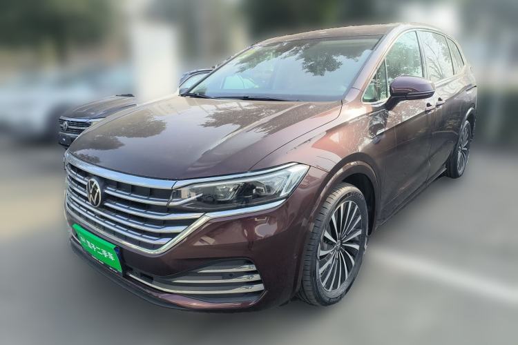 Used Volkswagen Viloran 2024 380TSI Premium Edition