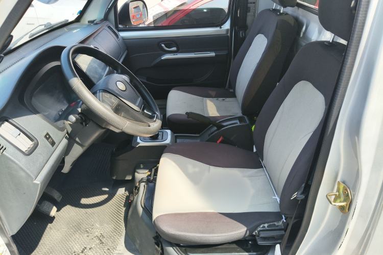 Used Kama Ruiteng 2023 Flatbed Truck