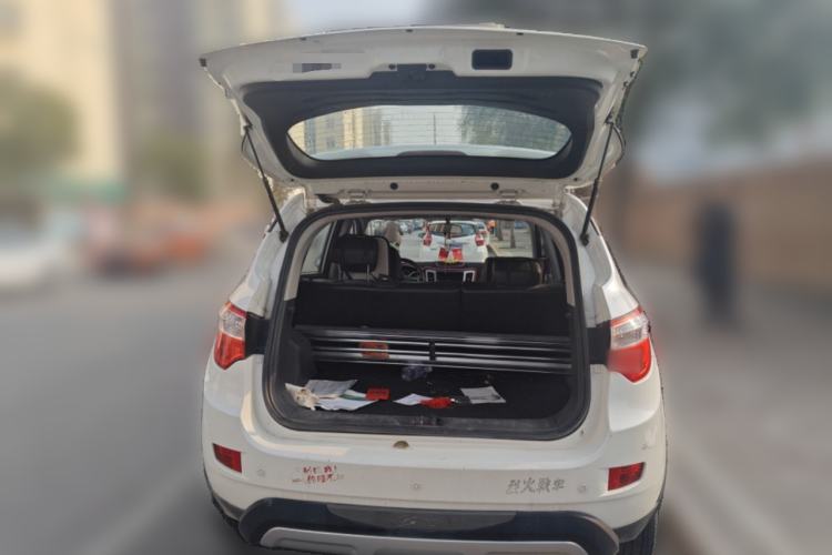 Used CHANGAN CS35 2012 1.6L Manual Luxury Model China IV Standard
