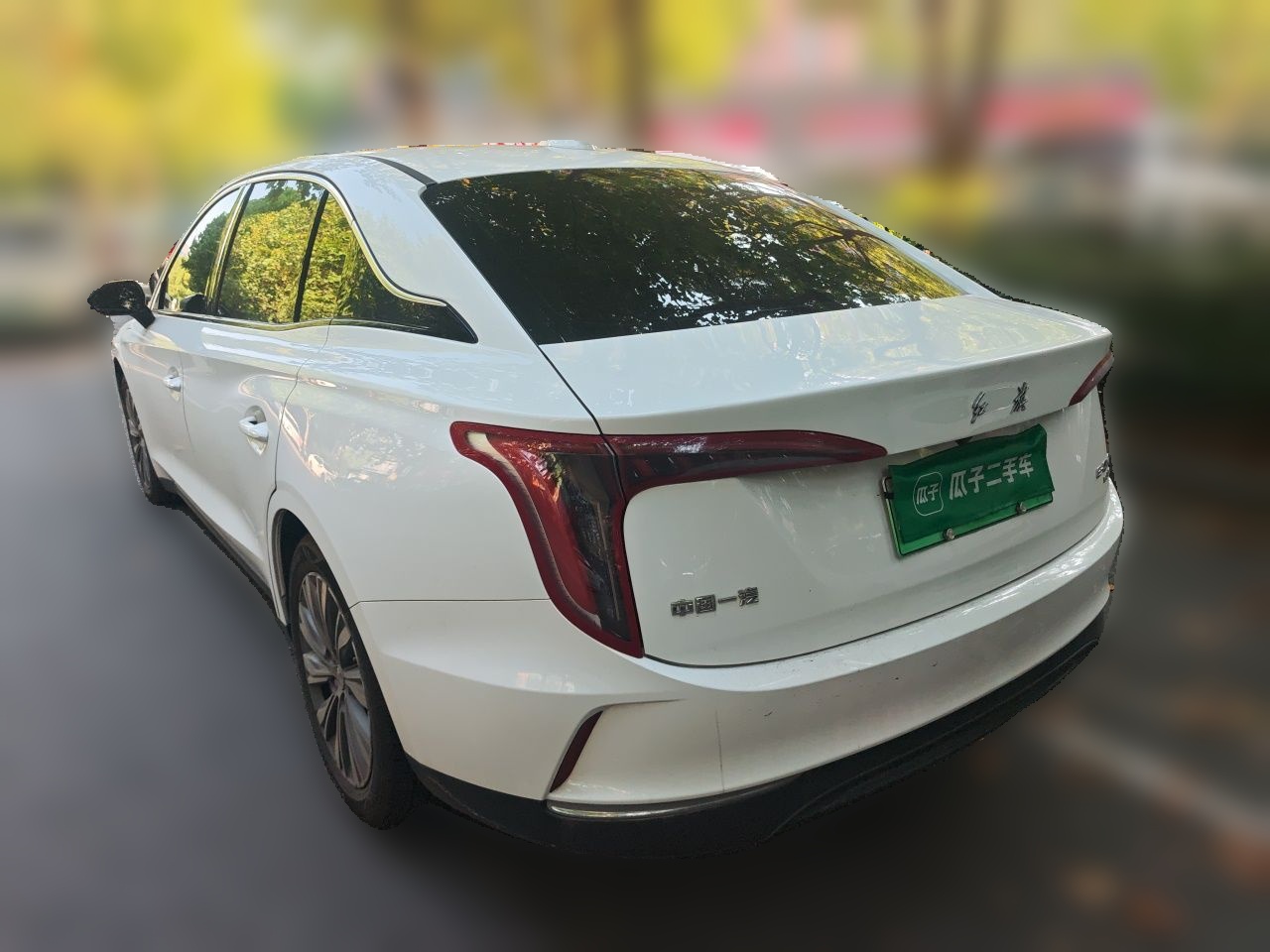 Hongqi E-QM5 2024 610 km PLUS — снимка 4