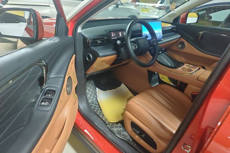 Used AION V 2024 Aion Tyrannosaurus 650 LiDAR Edition
