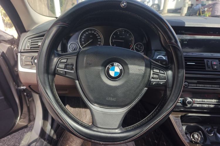 Used BMW 5 Series 2014 525Li Fashion Design Package