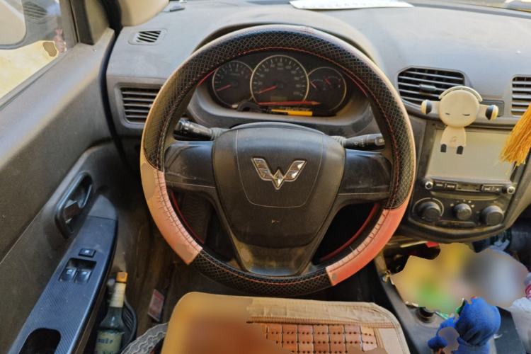 Used Wuling Hongguang 2015 1.2L S Base Model China V Standard