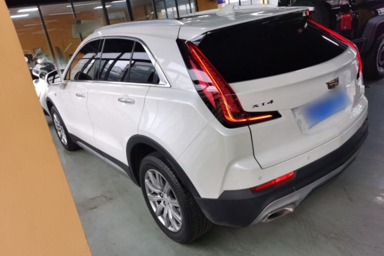 Used Cadillac XT4 2018 28T Two-Wheel Drive Leading Version