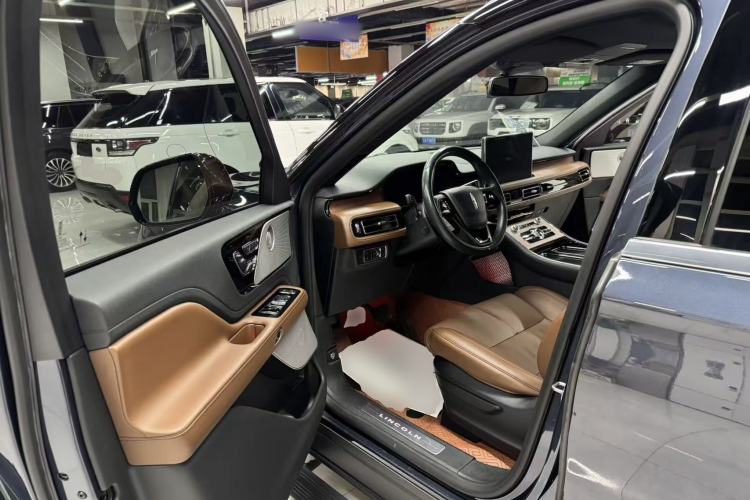 Used Lincoln Aviator 2021 3.0T V6 All-Wheel-Drive Executive Edition
