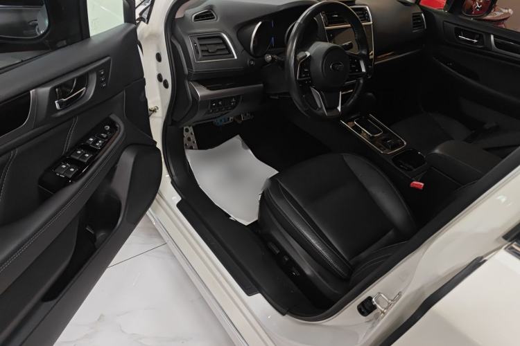 Used Subaru Legacy 2020 Revised Version 2.5i All-Wheel-Drive Glory Edition with EyeSight Driver Seat