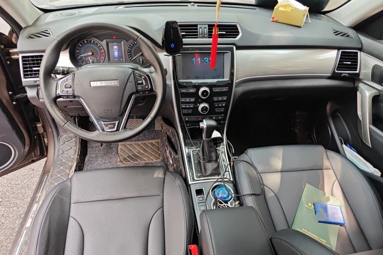 Used Haval H2 2017 Red-Label 1.5T Automatic Two-Wheel Drive Luxury Model