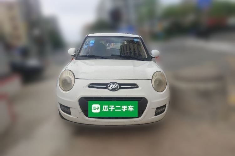 Used Lifan Auto 330 2014 1.3L Manual Comfort Version Front