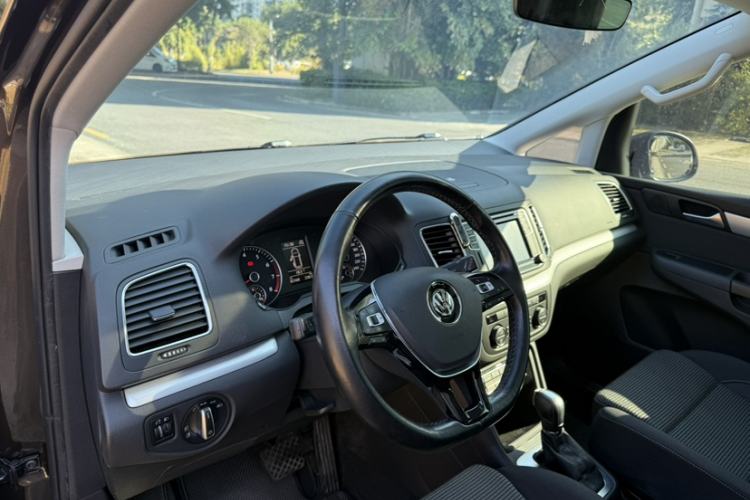 Used Volkswagen Sharan 2016 380TSI Comfort Edition 7-Seater
