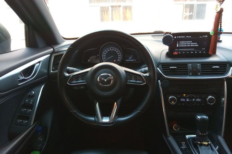 Used Mazda CX-4 2018 2.0L Automatic Two-Wheel Drive Blue Sky Premium Upgrade Version China V Standard