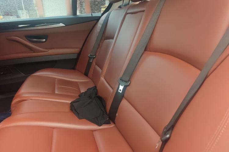 Used BMW 5 Series 2014 525Li Leading Model Left Rear Seat
