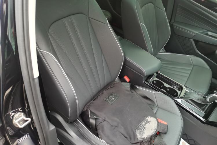 Used Volkswagen Passat 2024 380TSI Starry Dragon Edition