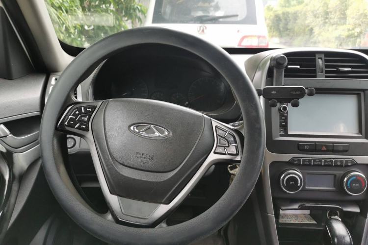 Used Chery Tiggo 3 2014 1.6L CVT ZhiShang Edition
