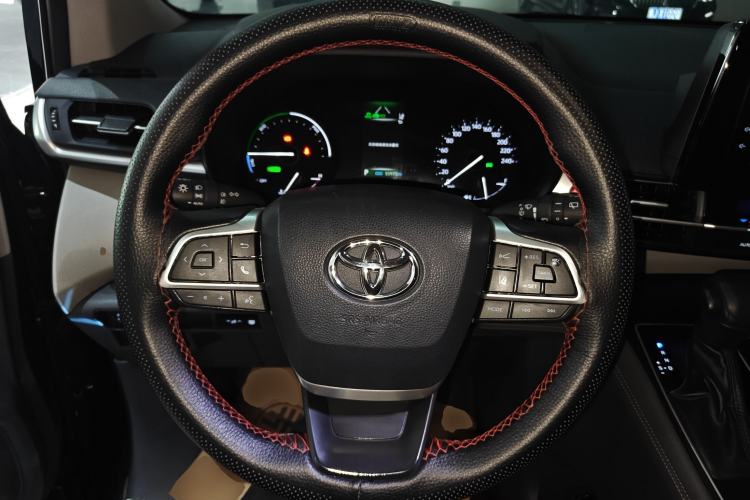 Used Toyota Granvia 2023 2.5L Hybrid Comfort Edition Steering Wheel