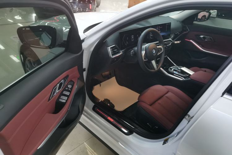 Used BMW i3 2024 eDrive 35 L