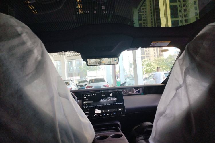 Used Avatr 06 2025 Ultra Pure Electric Edition