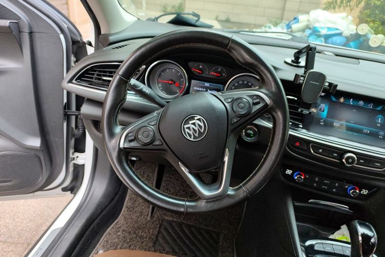 Used Buick Regal 2017 20T Elite Edition Steering Wheel