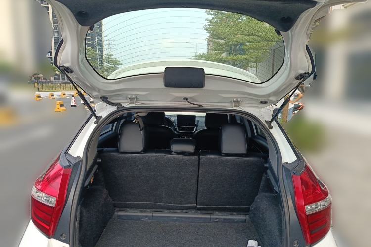 Used Toyota YARiS L Zhi Xuan 2020 1.5L CVT Leading Edition Trunk