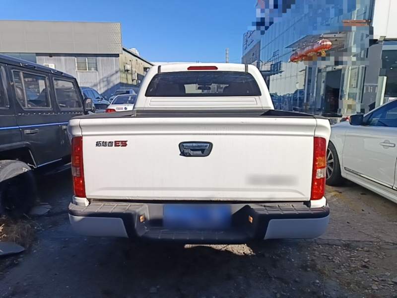Used Foton Tunland 2018 2.4L E5 Two-Wheel Drive Elite Version 4G69S4M — 5