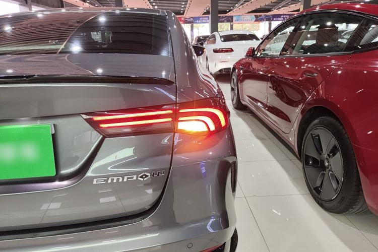 Used GAC Trumpchi EMPOW 2021 270T DCT J16 Version Right Rear Taillight