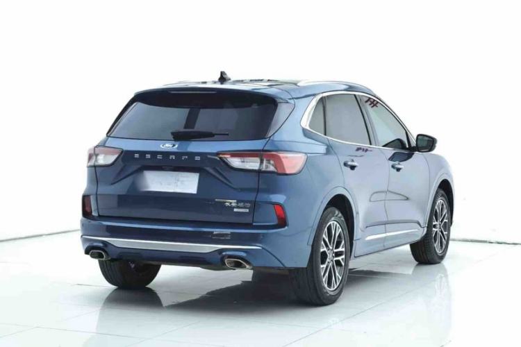 Used Ford Escape 2020 EcoBoost 245 Two-Wheel-Drive Titanium Edition Exterior 8