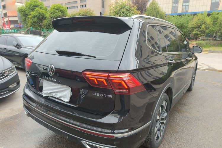 Used Volkswagen Tiguan L 2024 330TSI Automatic Two-Wheel Drive R-Line Enhanced Edition Rear Right 45 Deg