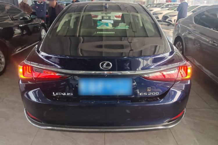 Used Lexus ES 2022 200 Excellence Edition