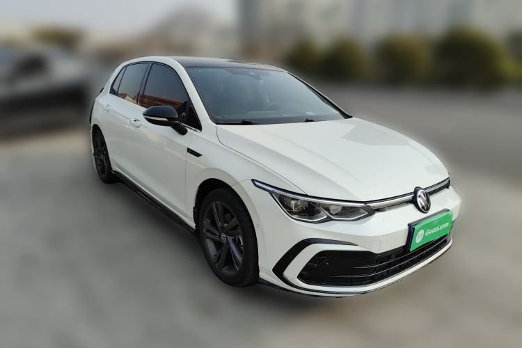 Used Volkswagen Golf 2021 280TSI DSG R-Line Front Right 45 Deg