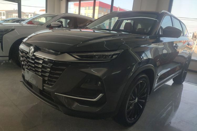 Used CHANGAN CS75 2026 Model PRO 1.5T DCT Prestige 7-Seater Exterior 3