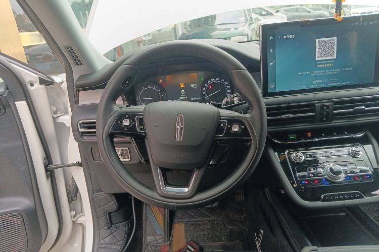 Used Lincoln Corsair 2021 2.0T Two-Wheel Drive Deluxe Edition