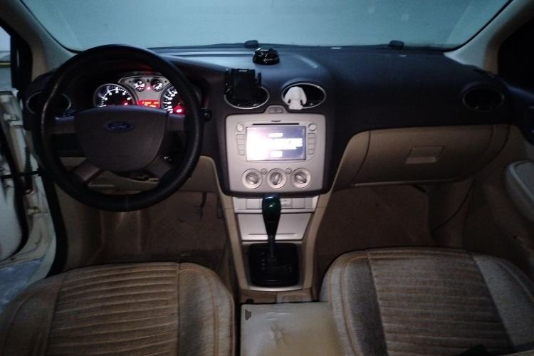 Used Ford Focus 2013 Sedan Classic 1.8L Automatic Base Model