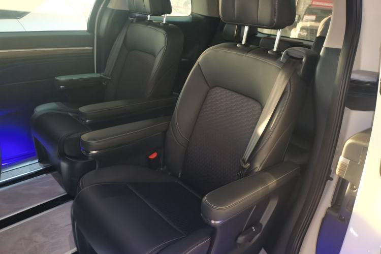 Used GAC Trumpchi M8 2024 Lingxiu Series 390T Luxury Edition Left Rear Seat