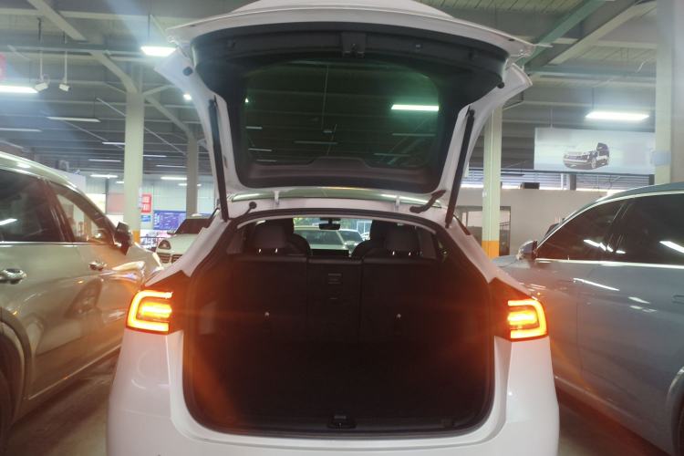 Used Tesla Model Y 2021 Long-Range All-Wheel-Drive Version