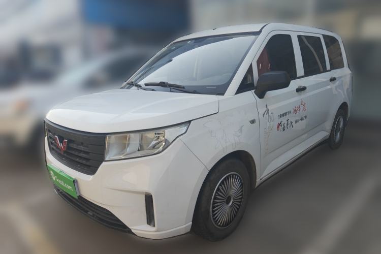 Used Wuling Hongguang PLUS 2019 1.5T Manual Standard Version 7 Seats