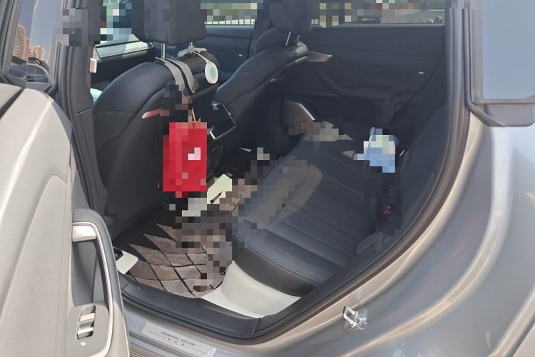 Used ONVO L60 2024 60 kWh All-Wheel Drive