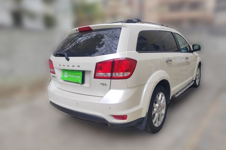 Used Dodge Journey 2013 2.4L Two-Wheel Drive Luxury Version