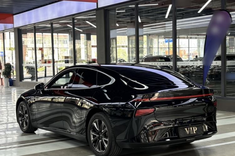 Used XPeng P7 2022 480N+ Exterior 4