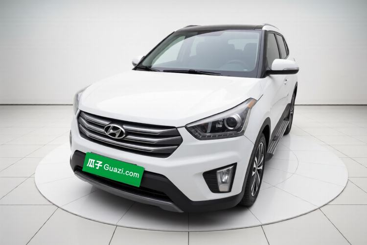 Used Hyundai ix25 2015 1.6L Automatic Two-Wheel-Drive Deluxe DLX Model