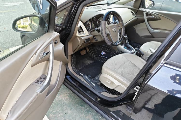 Used Buick GT 2013 GT 1.6L Automatic Fashion Edition
