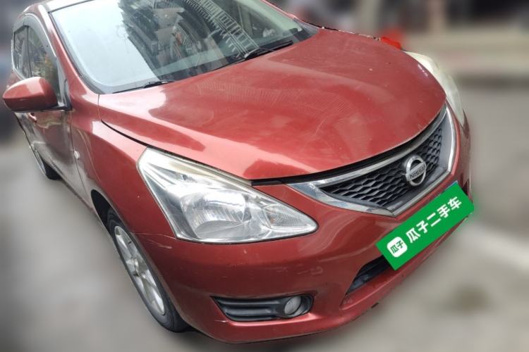 Used Nissan Tiida 2013 1.6L CVT Cool Cafe Edition Front Right 45 Deg