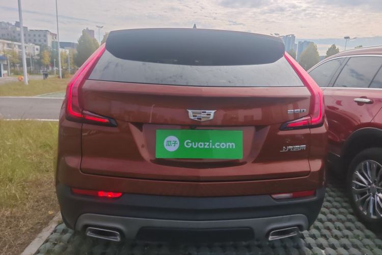 Used Cadillac XT4 2018 28T Two-Wheel Drive Leading Version
