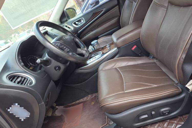 Used Infiniti QX60 2014 2.5 S/C Hybrid Two-Wheel Drive Excellence Edition
