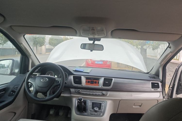 Used SAIC MAXUS G10 2016 1.9T Manual Elite Edition Diesel China IV
