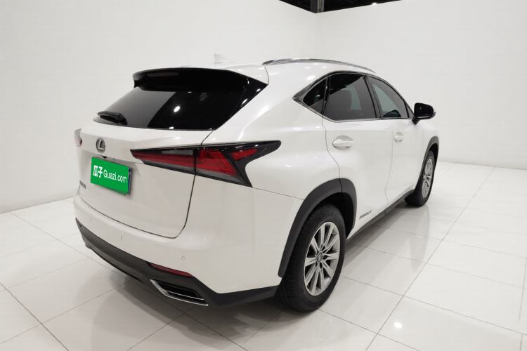 Used Lexus NX 2018 300h Front-Wheel-Drive FENGSHANG Version China V Emission Standard Rear Right 45 Deg