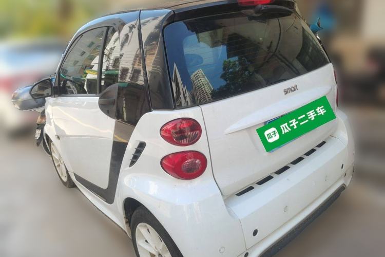 Used smart fortwo 2014 1.0 MHD Midnight Purple Limited Edition
