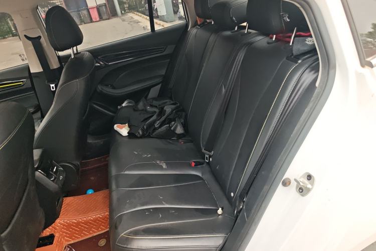 Used Roewe i5 2021 1.5L CVT Diamond Edition