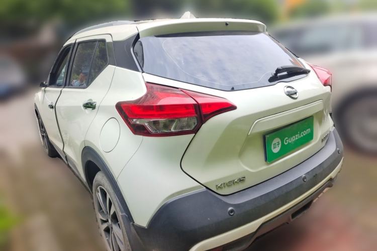 Used Nissan Kicks 2020 1.5L XV CVT Smart Connect Luxury Edition Rear Left 45 Deg