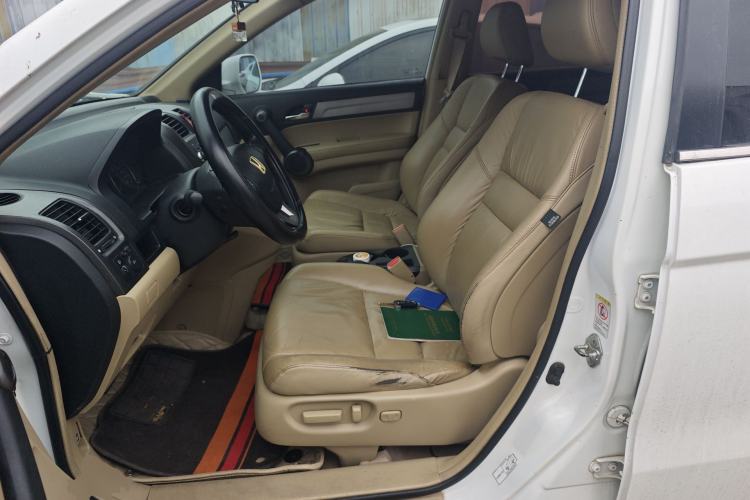 Used Honda CR-V 2010 2.4L automatic four-wheel drive luxury version Left Front Seat